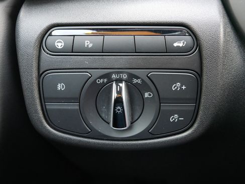 Certified 2025 INFINITI QX50 Sport image 26