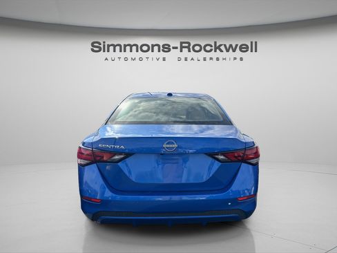 Used 2025 Nissan Sentra SV w/ SV Premium Package image 5