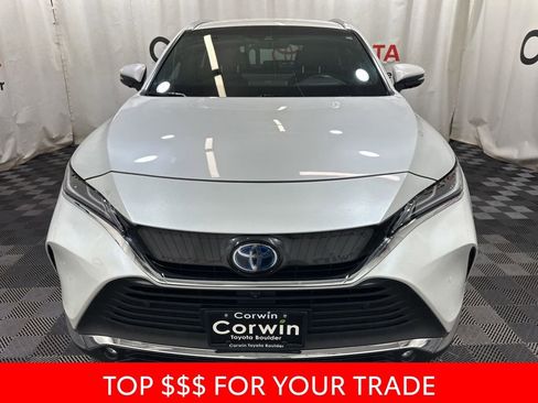 Used 2024 Toyota Venza Limited image 2