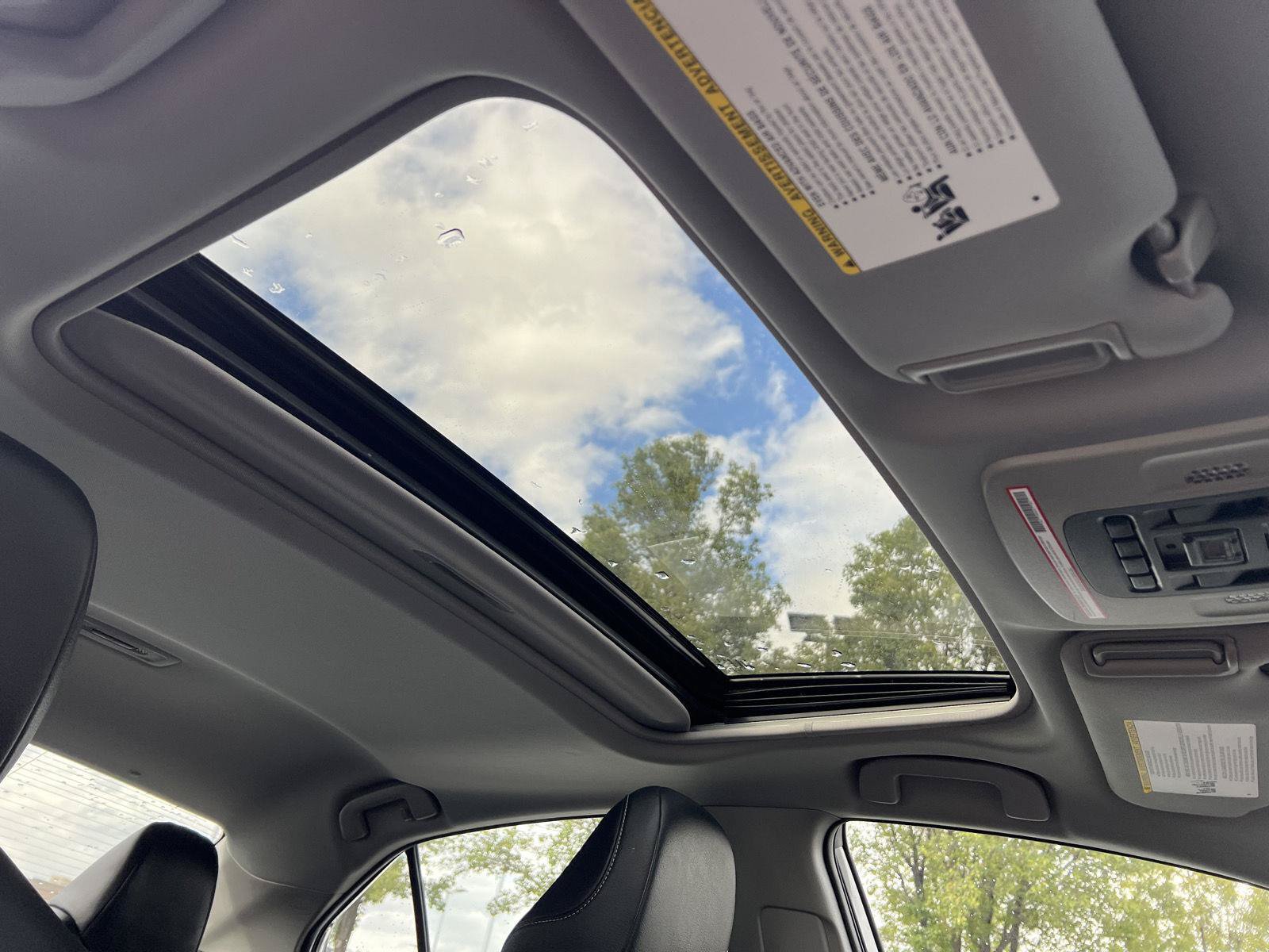 Used 2019 Toyota Camry SE w/ Audio Package FWD image 10