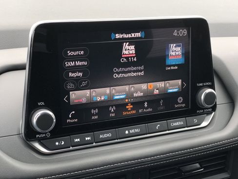 New 2026 Nissan Rogue SV image 28