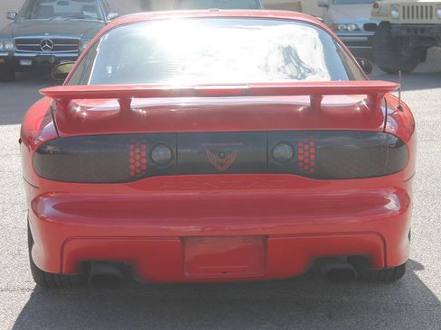 Used 2000 Pontiac Firebird Formula w/ Security Pkg RWD image 7