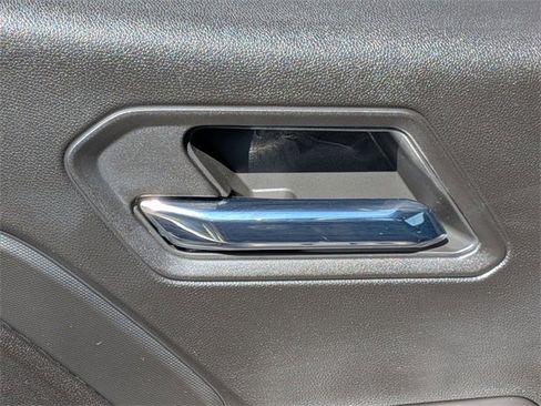 Used 2024 Chevrolet Colorado LT w/ LT Convenience Package II image 28