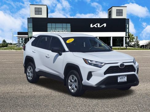 Used 2023 Toyota RAV4 LE AWD/4WD image 2