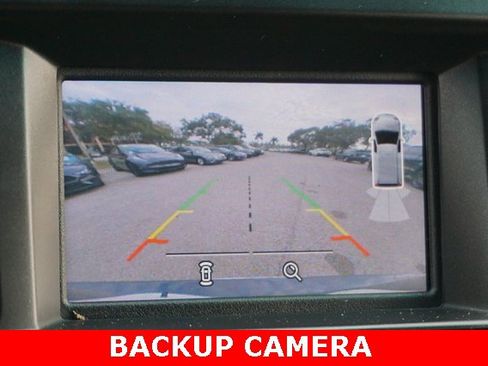 Certified 2017 Ford Explorer XLT image 6