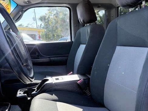 Used 2011 Ford Ranger Sport w/ Bright Trim Group image 11