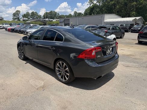 Used 2015 Volvo S60 T5 Platinum w/ 19" Sport Package FWD image 5
