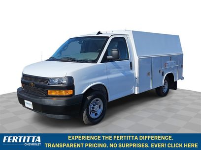 New 2025 Chevrolet Express 3500 Work Van w/ Power Convenience Package
