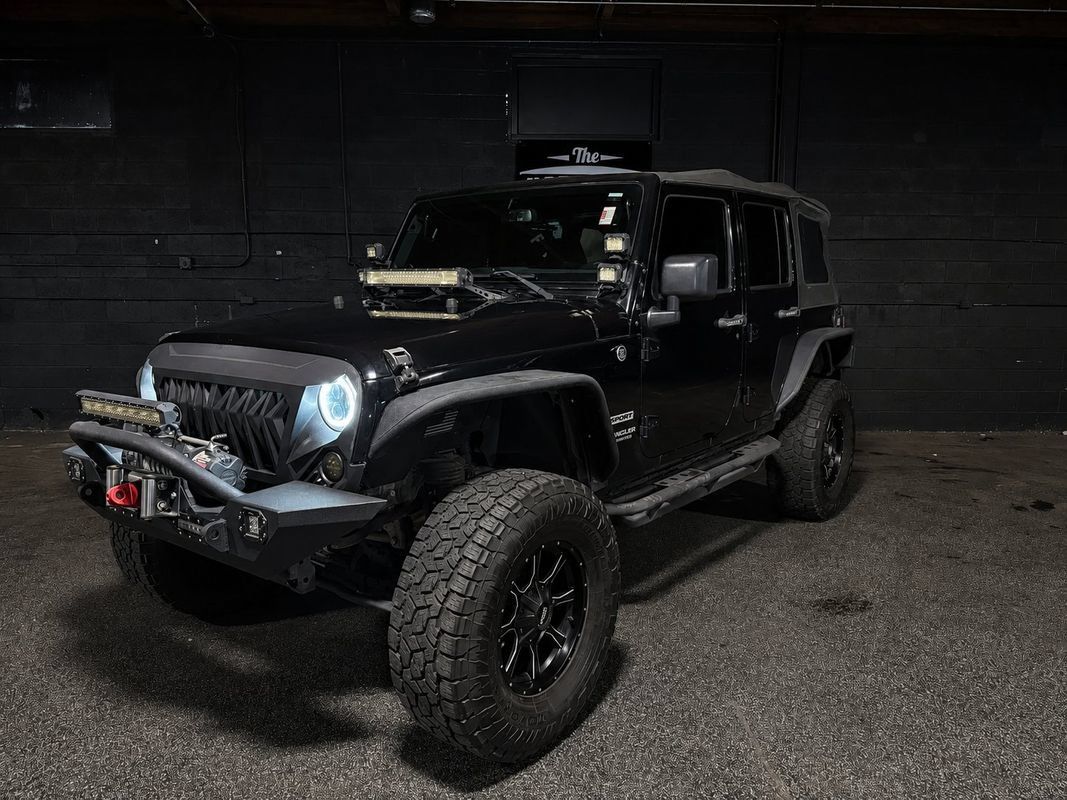 Used 2015 Jeep Wrangler Unlimited Sport w/ Quick Order Package 24S AWD/4WD image 1