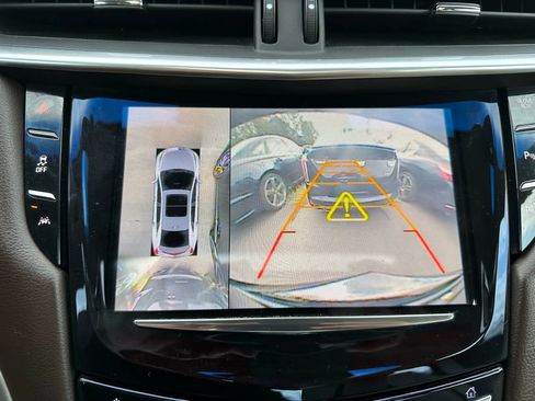 Used 2016 Cadillac XTS Luxury w/ Driver Awareness Package image 11