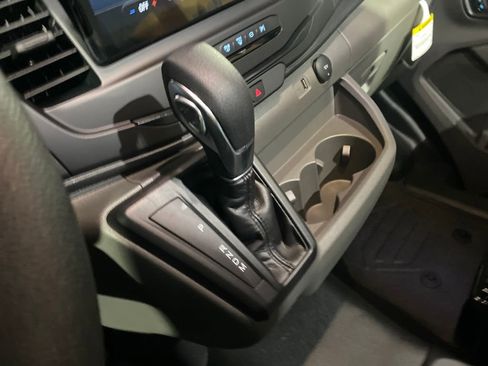 New 2026 Ford Transit 250 148 Medium Roof w/ Load Area Protection Package image 28