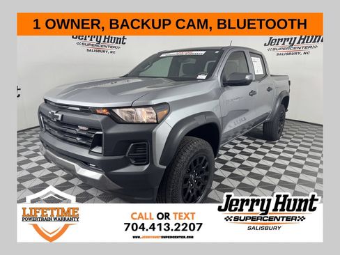 Used 2025 Chevrolet Colorado Trail Boss AWD/4WD image 1