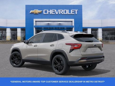 New 2026 Chevrolet Trax ACTIV w/ Sunroof Package FWD image 4