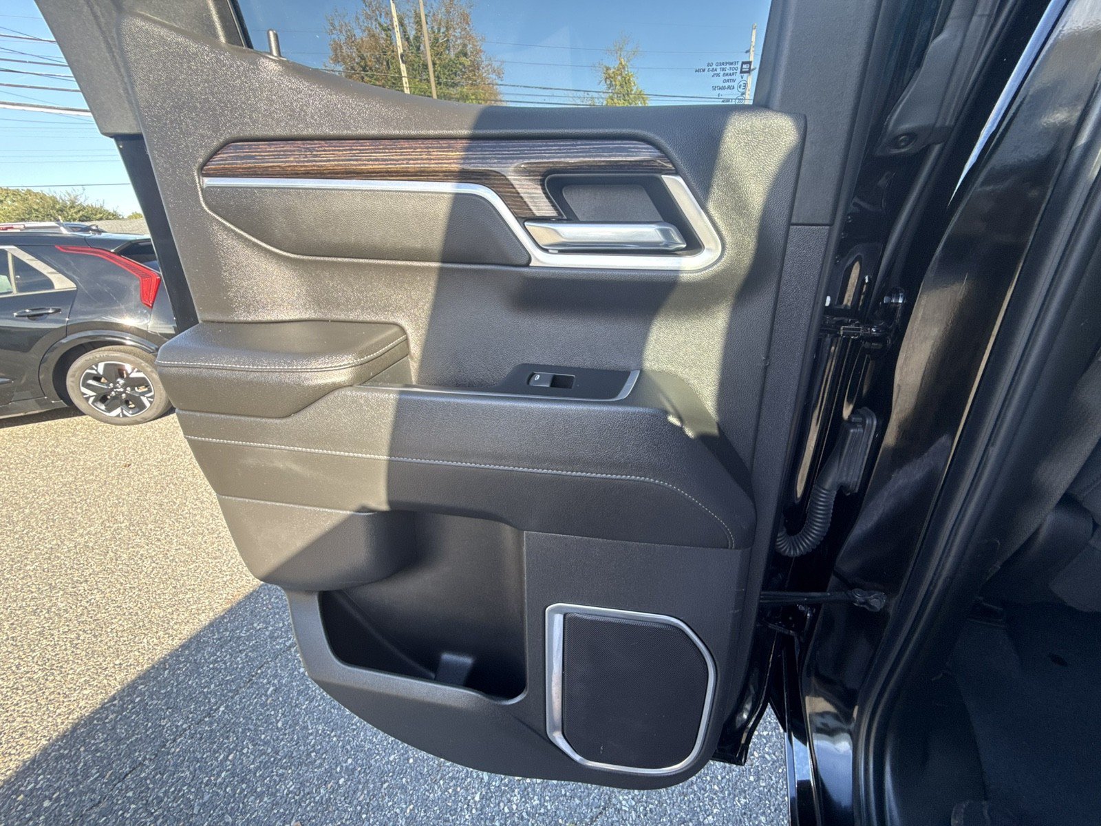 Used 2023 GMC Sierra 1500 Elevation AWD/4WD image 29