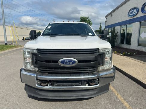 Used 2019 Ford F350 XL w/ Power Equipment Group AWD/4WD image 7