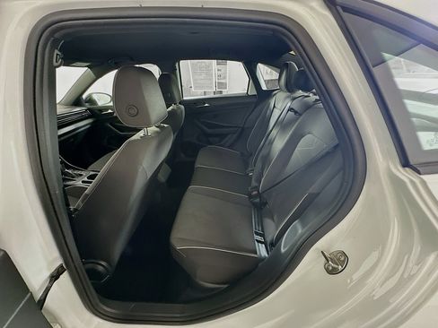 Used 2025 Volkswagen Jetta Sport image 26