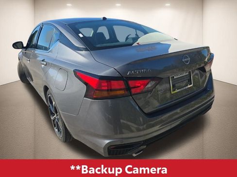 Used 2024 Nissan Altima 2.5 SR image 4