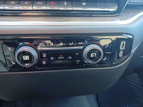 Used 2025 Chevrolet Silverado 1500 LT image 13