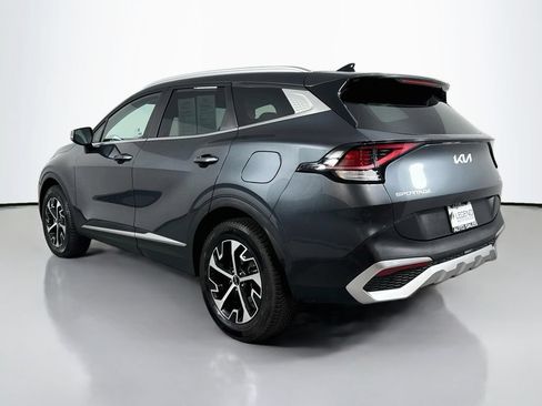 Used 2023 Kia Sportage EX AWD/4WD image 7