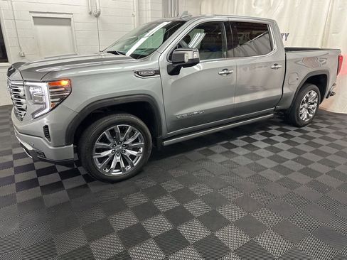 Used 2024 GMC Sierra 1500 Denali w/ Denali Reserve Package image 5