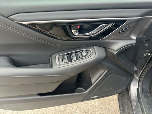 Used 2025 Subaru Outback Touring image 24