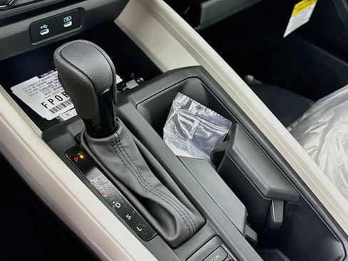 Used 2024 Honda Accord EX image 14