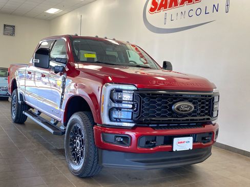 New 2026 Ford F250 Lariat w/ Black Appearance Package AWD/4WD image 2