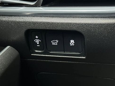 Used 2025 Kia Sorento SX Prestige image 32