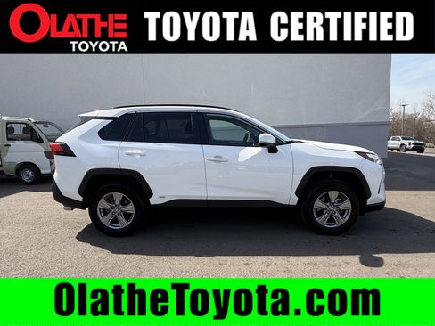 Certified 2025 Toyota RAV4 XLE image 1