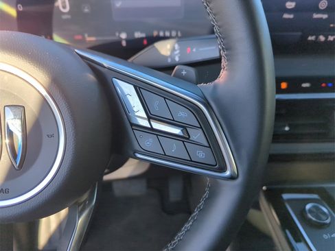 Used 2025 Buick Enclave Preferred image 21