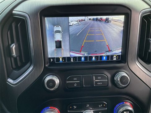 Used 2023 GMC Sierra 3500 Denali w/ Denali Black Diamond Edition image 22