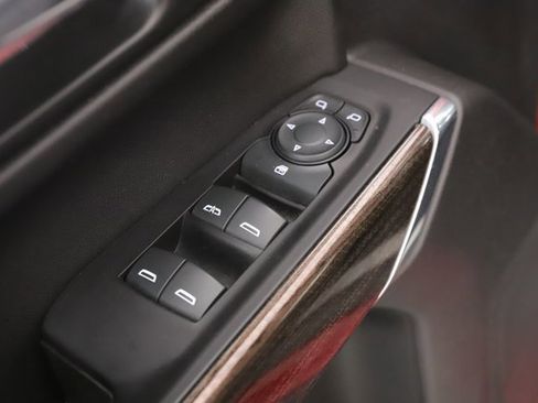 Used 2019 Chevrolet Silverado 1500 LT w/ All-Star Edition image 19