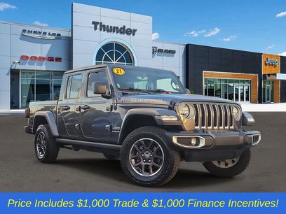 Used 2021 Jeep Gladiator Overland w/ Popular Equipment Package