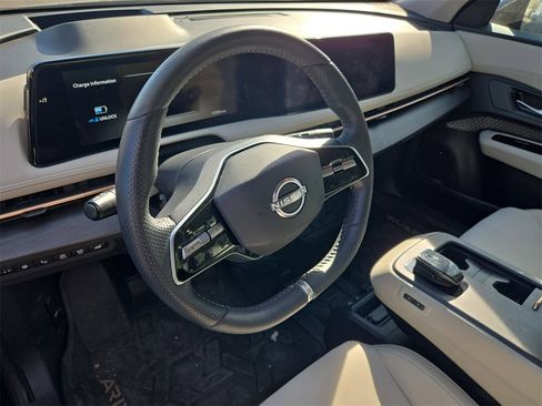 Used 2024 Nissan Ariya Evolve+ image 7