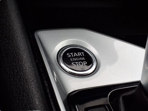 Used 2024 Nissan Altima 2.5 SV FWD image 10