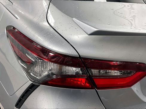 Used 2023 Toyota Camry SE image 33