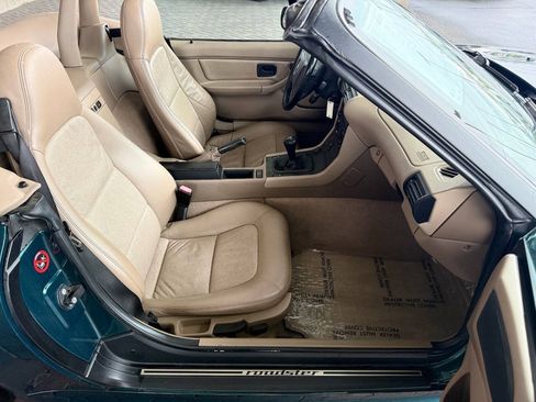 Used 1997 BMW Z3 1.9 RWD image 37