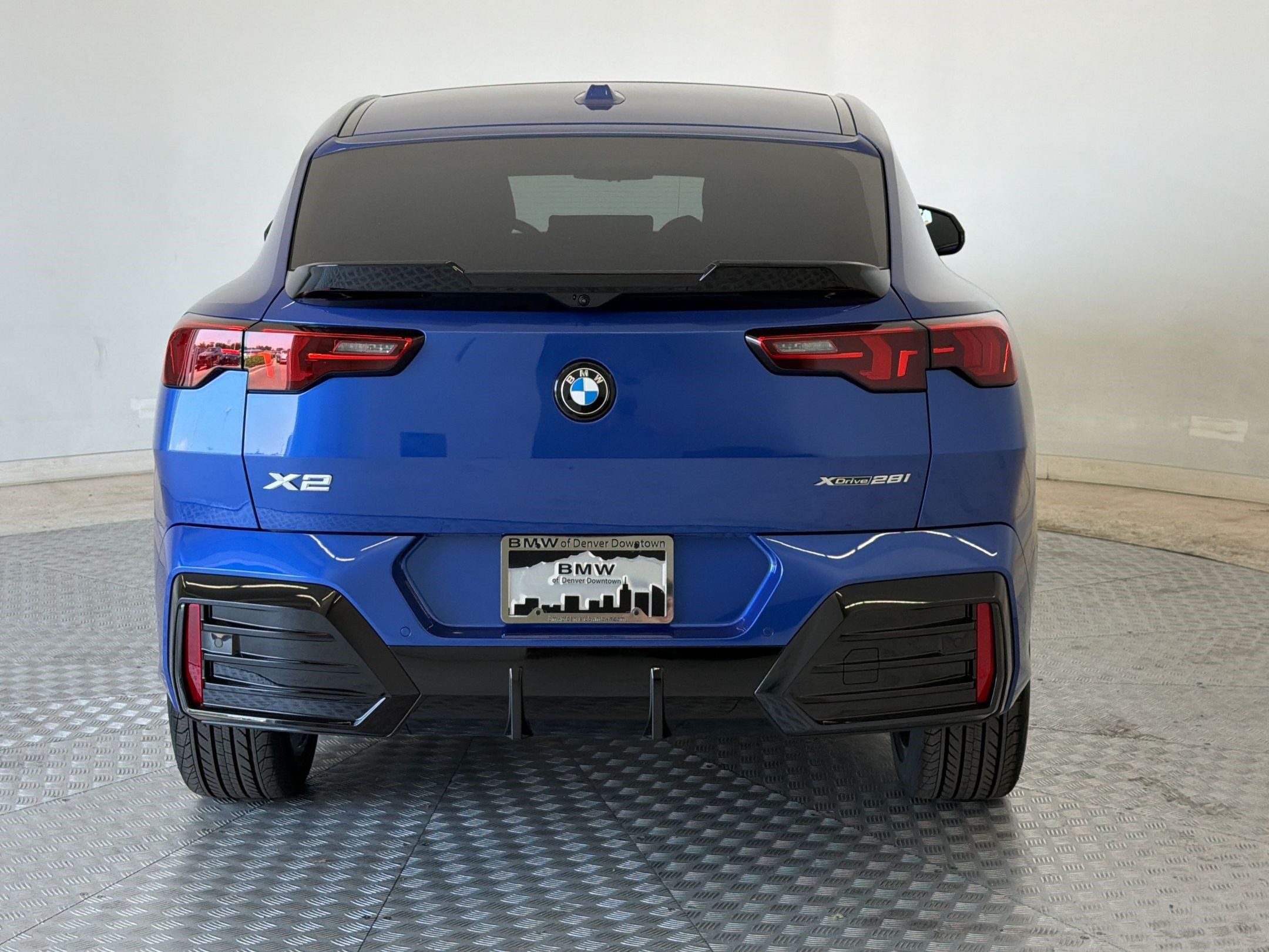 New 2026 BMW X2 xDrive28i w/ Technology Package AWD/4WD image 10