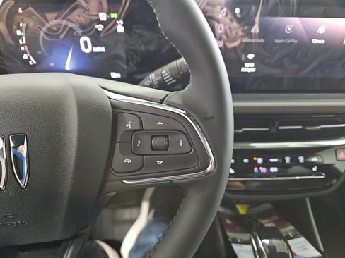 Used 2026 Buick Envista Avenir image 16