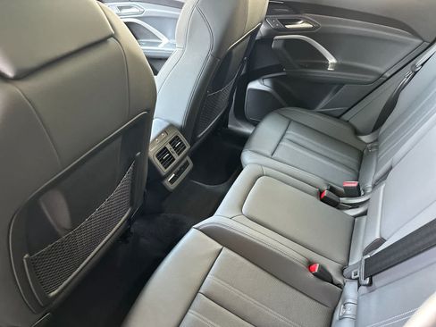 Used 2025 Audi Q5 Premium Plus w/ Premium Plus AWD/4WD image 4