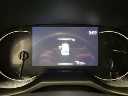 Used 2024 Toyota RAV4 LE image 15