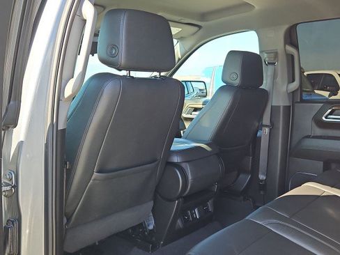 Used 2025 Chevrolet Silverado 1500 LT w/ Leather Package RWD image 21