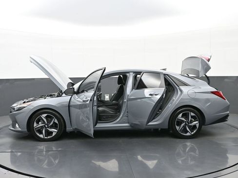 Certified 2021 Hyundai Elantra Limited image 49