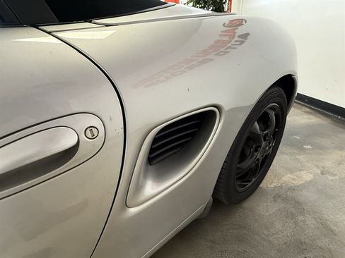 Used 1999 Porsche Boxster RWD image 15