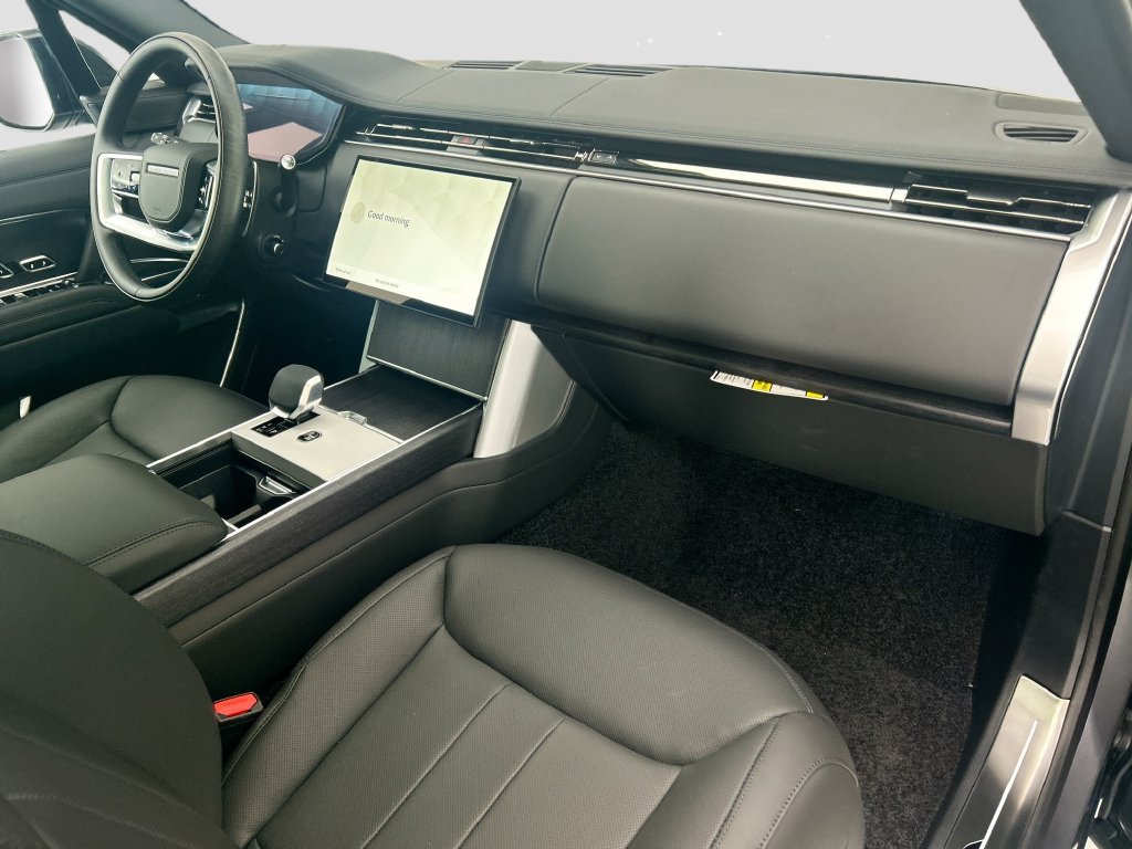 New 2026 Land Rover Range Rover SE AWD/4WD image 16
