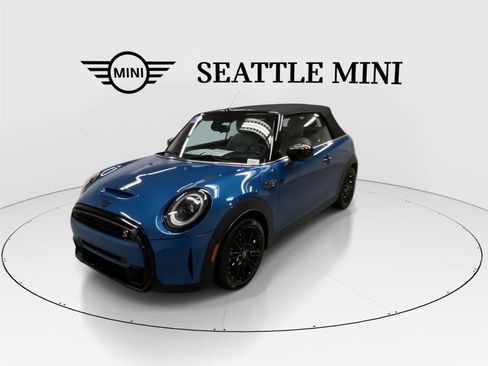 Certified 2023 MINI Cooper S image 5