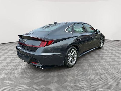 Used 2023 Hyundai Sonata SEL FWD image 2