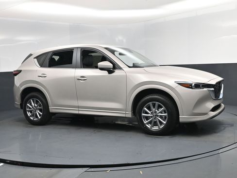 New 2025 MAZDA CX-5 AWD 2.5 S w/ Select Package image 2
