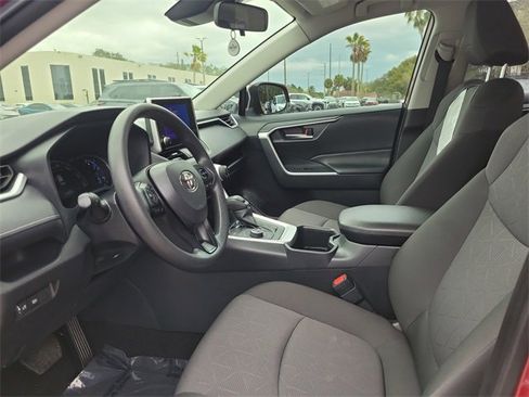 Used 2025 Toyota RAV4 XLE image 11