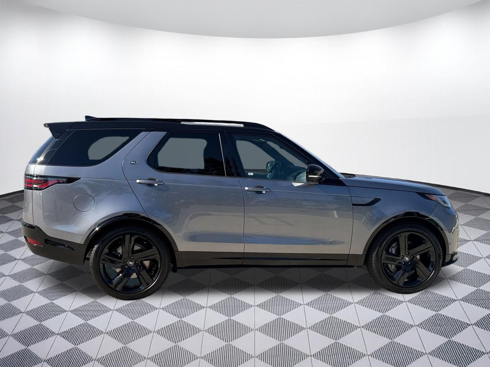 New 2026 Land Rover Discovery Dynamic SE AWD/4WD image 8